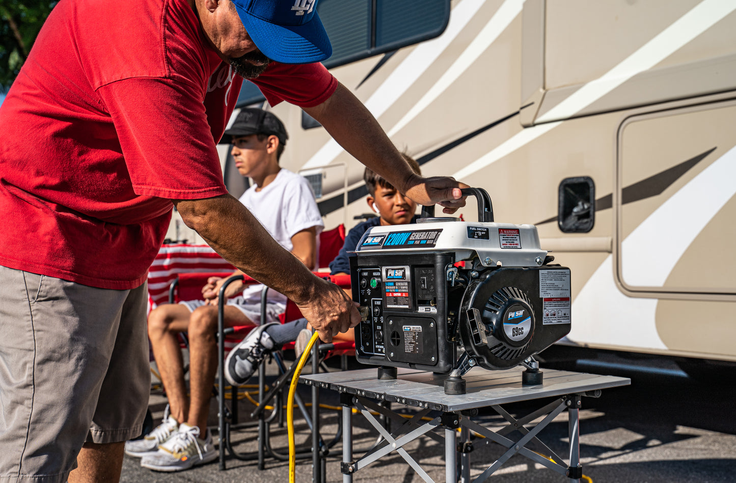 Pulsar PG1202SA 1200 Watts Portable Gasoline/Oil 2-Stroke Generator - SolarFlares Generators