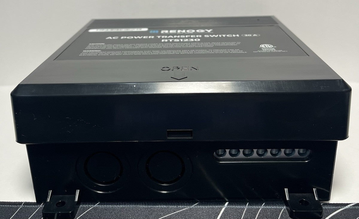 120V 30 Amp Automatic Transfer Switch by Renogy